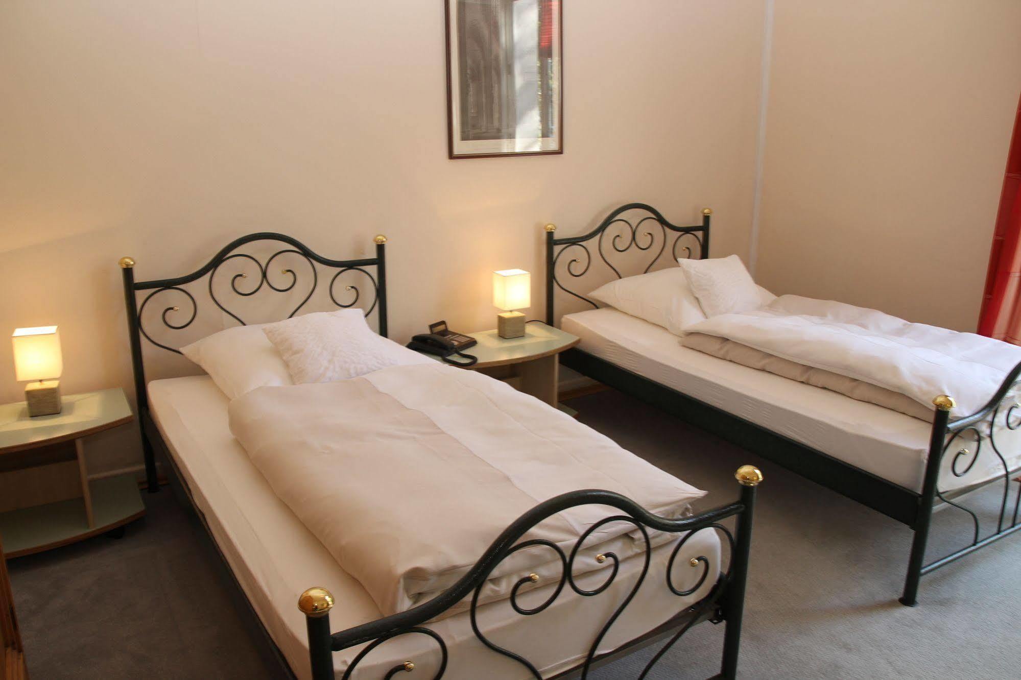Hotel Rheinland Bonn - Bad Godesberg 外观 照片